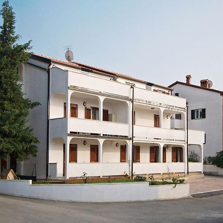 Apartments Ava Пореч Экстерьер фото
