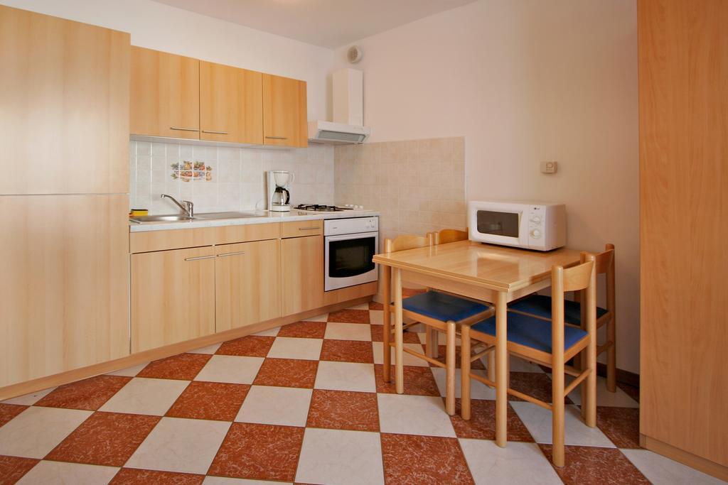 Apartments Ava Пореч Экстерьер фото