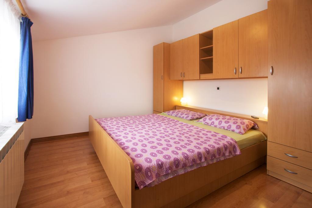 Apartments Ava Пореч Экстерьер фото